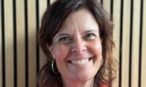 Anne Hartung