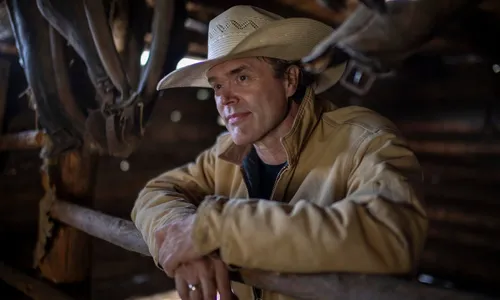 Corb Lund