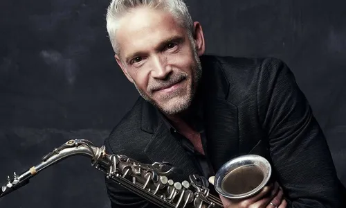 Dave Koz