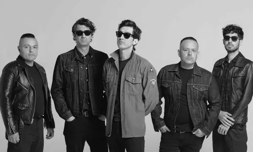 División Minúscula