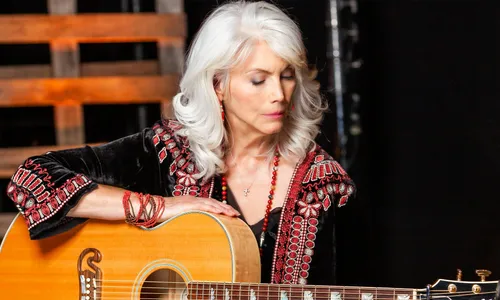 Emmylou Harris