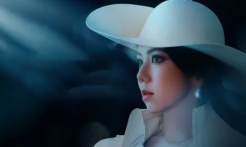 G.E.M.