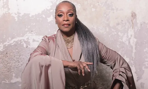 Regina Belle