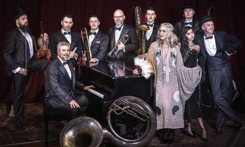 Squirrel Nut Zippers