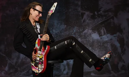Steve Vai