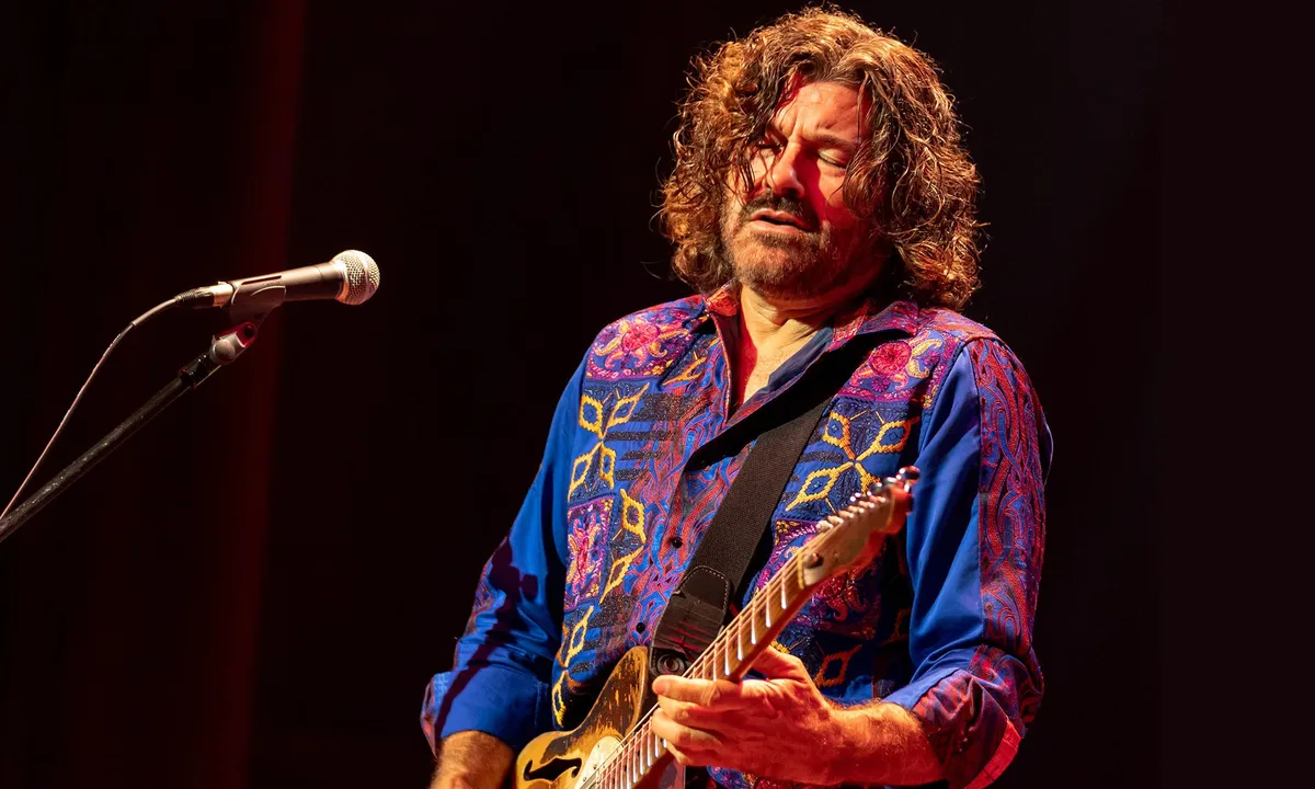 Tab Benoit