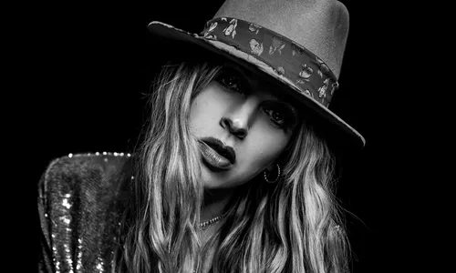 ZZ Ward