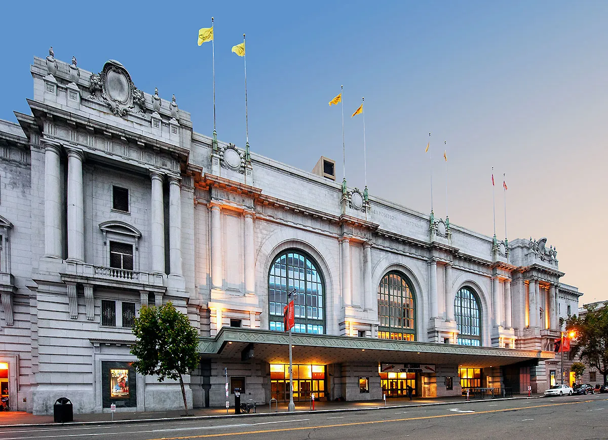 Bill Graham Civic Auditorium
