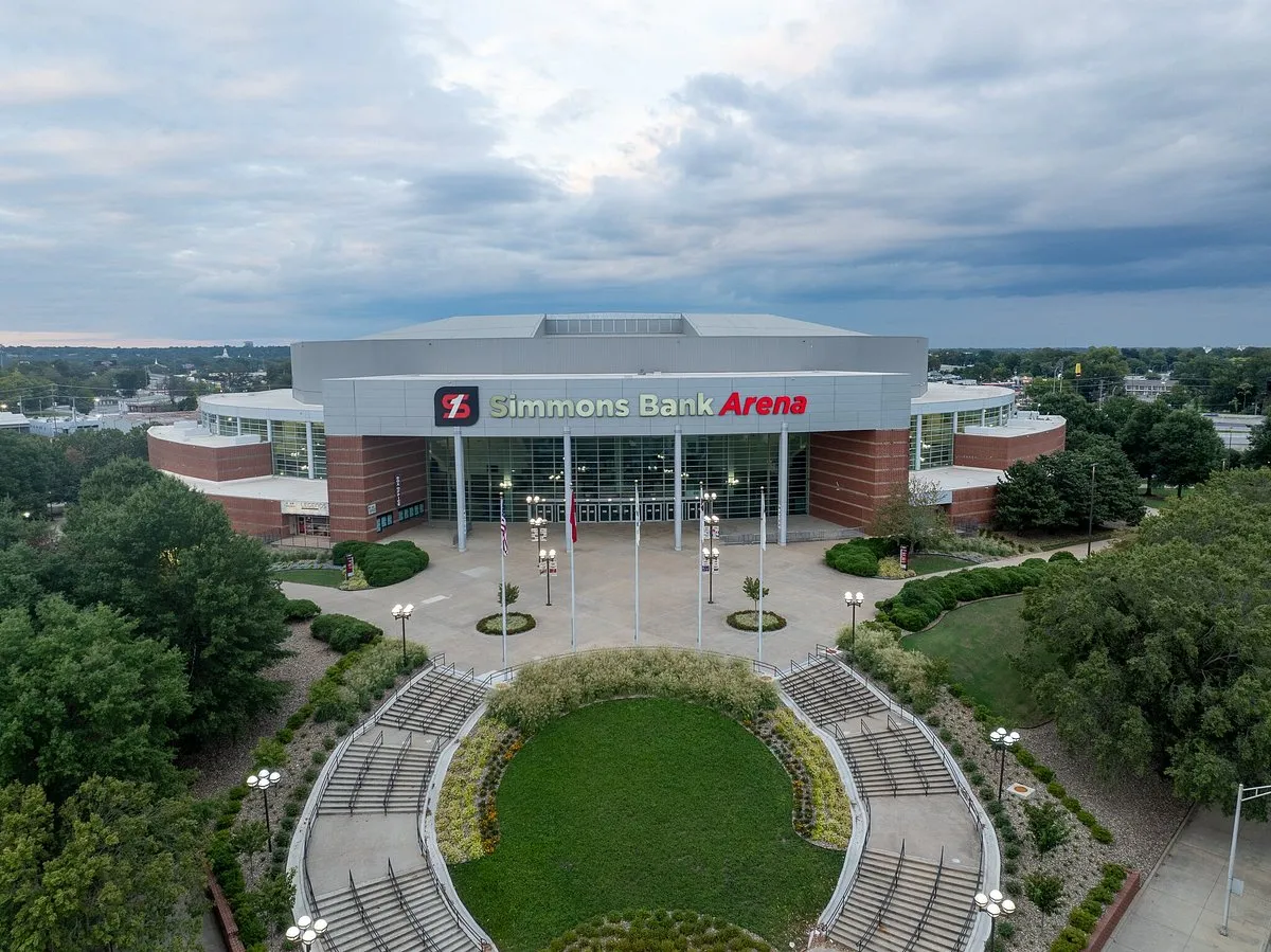 Simmons Bank Arena
